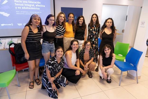 Ms Suarez poses with young activists