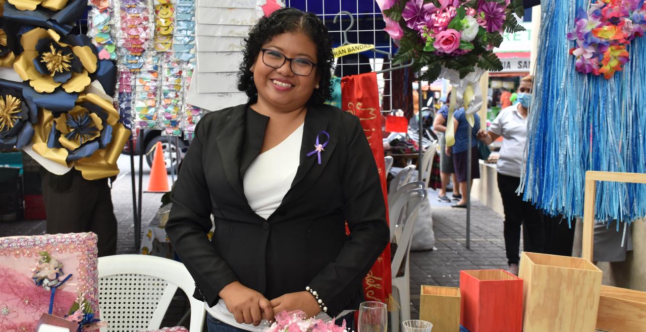 Lissette Quinteros, participante del proyecto de capital semilla para emprendedoras coordinado conjuntamente por Spotlight con FUNDEMUSA.